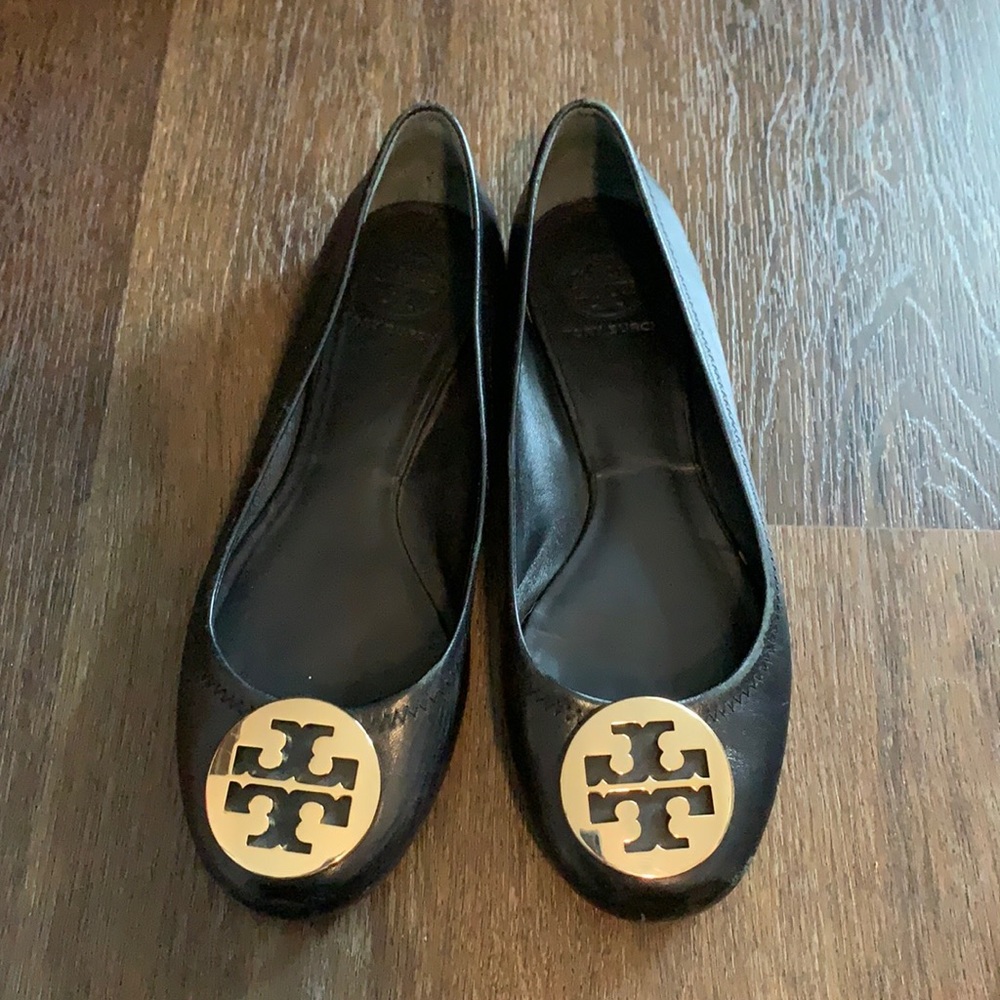 Tory Burch Leather ballet flats black